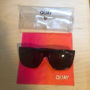 QUAY Incognito sunglasses